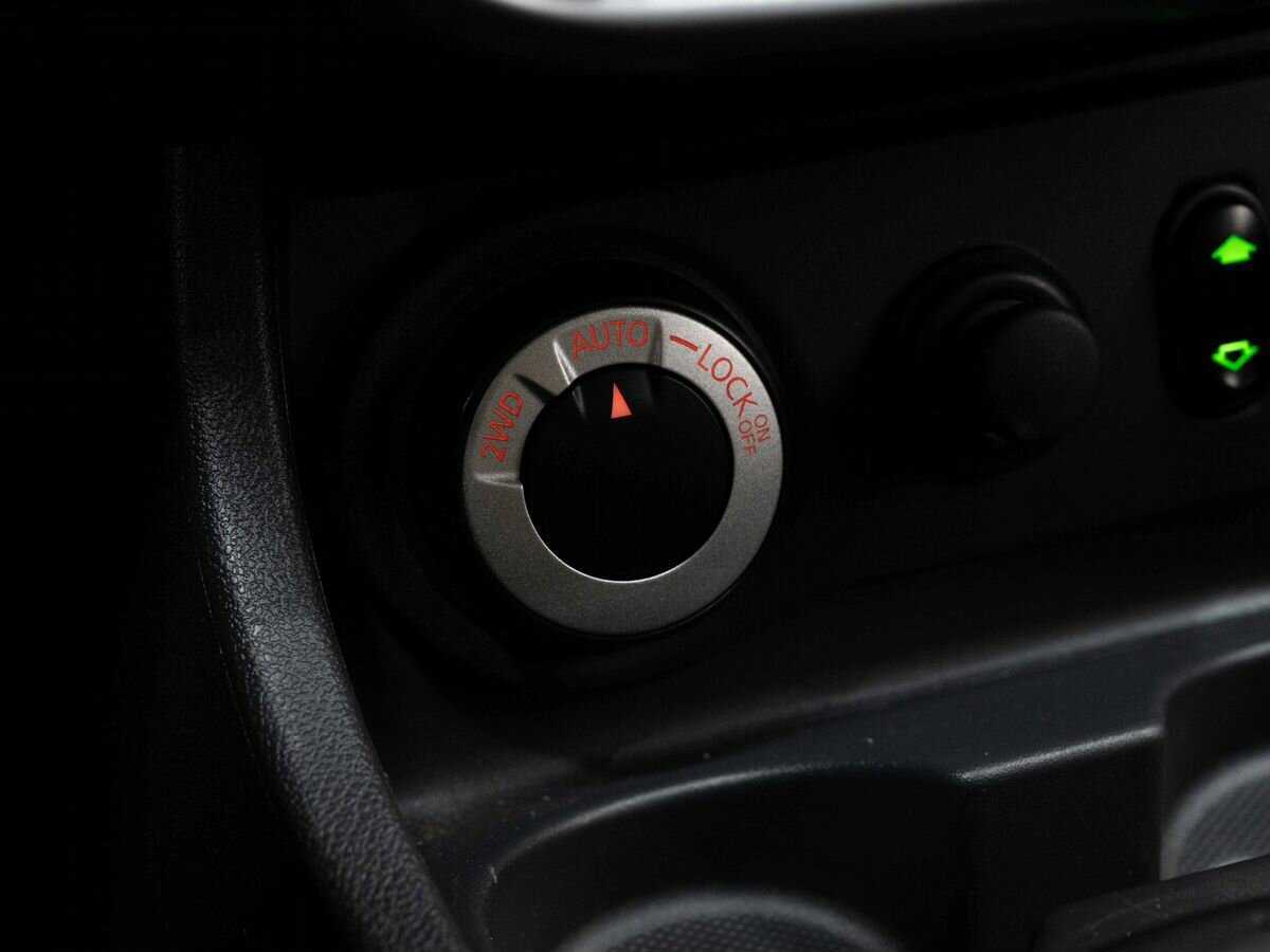 Renault Duster б/у, 2013, Механическая. Фото: #16