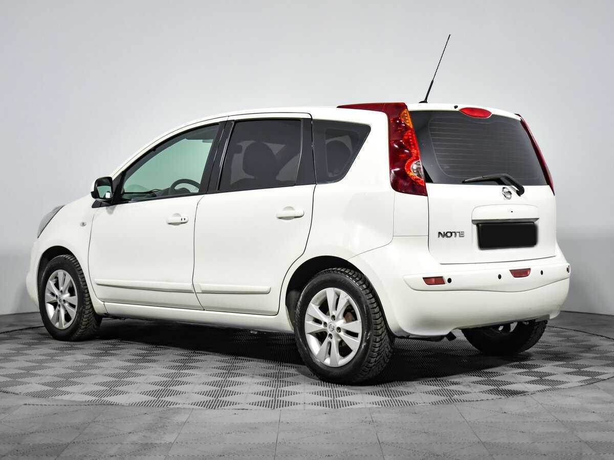 Nissan Note б/у, 2013, Механическая. Фото: #6