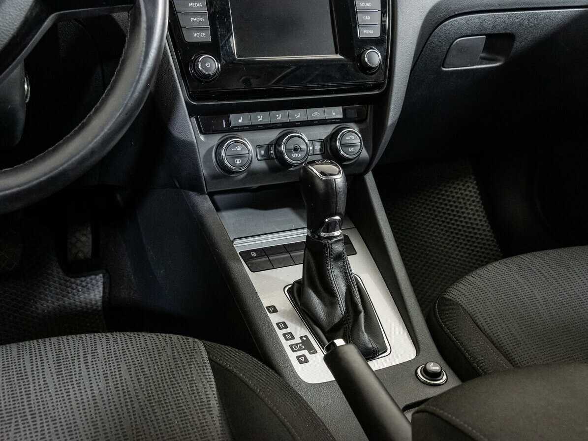 Skoda Octavia б/у, 2014, Роботизированная. Фото: #7