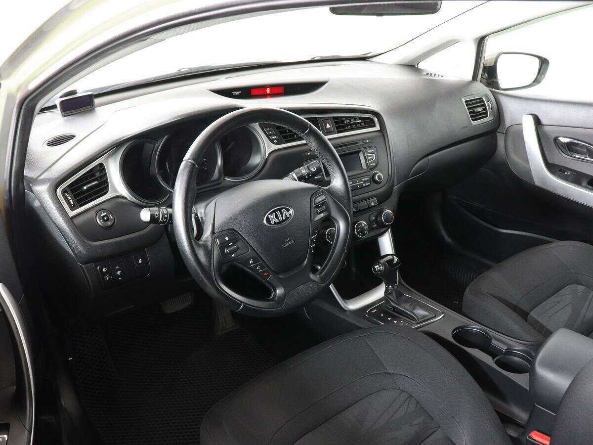 Kia Ceed б/у, 2016, Автоматическая. Фото: #8