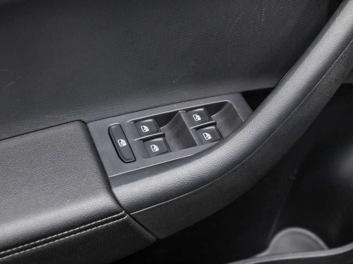 Volkswagen Polo б/у, 2021, Автоматическая. Фото: #15