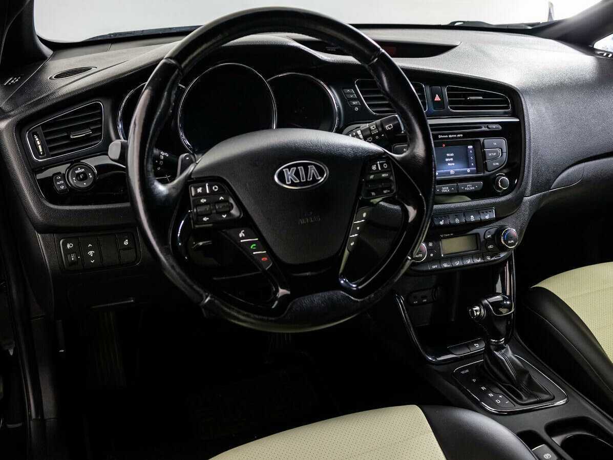 Kia Ceed б/у, 2014, Автоматическая. Фото: #9