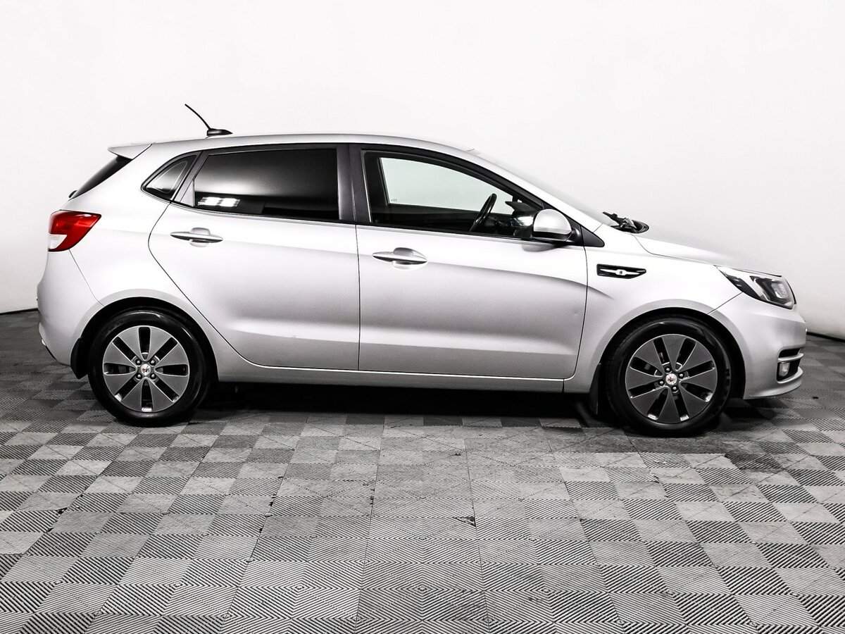 Kia Rio б/у, 2017, Автоматическая. Фото: #3