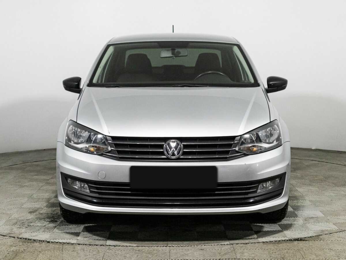 Volkswagen Polo б/у, 2018, Автоматическая. Фото: #1