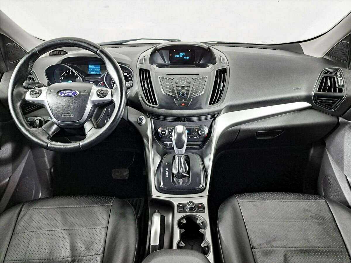 Ford Kuga б/у, 2016, Автоматическая. Фото: #11