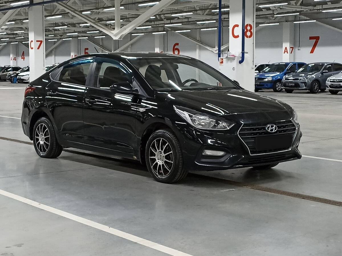 Hyundai Solaris б/у, 2018, Автоматическая. Фото: #2