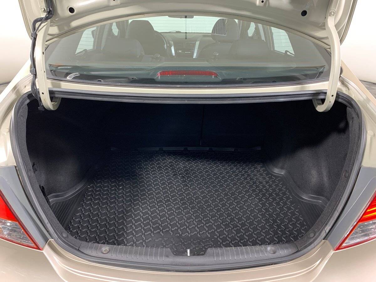 Hyundai Solaris б/у, 2012, Автоматическая. Фото: #18