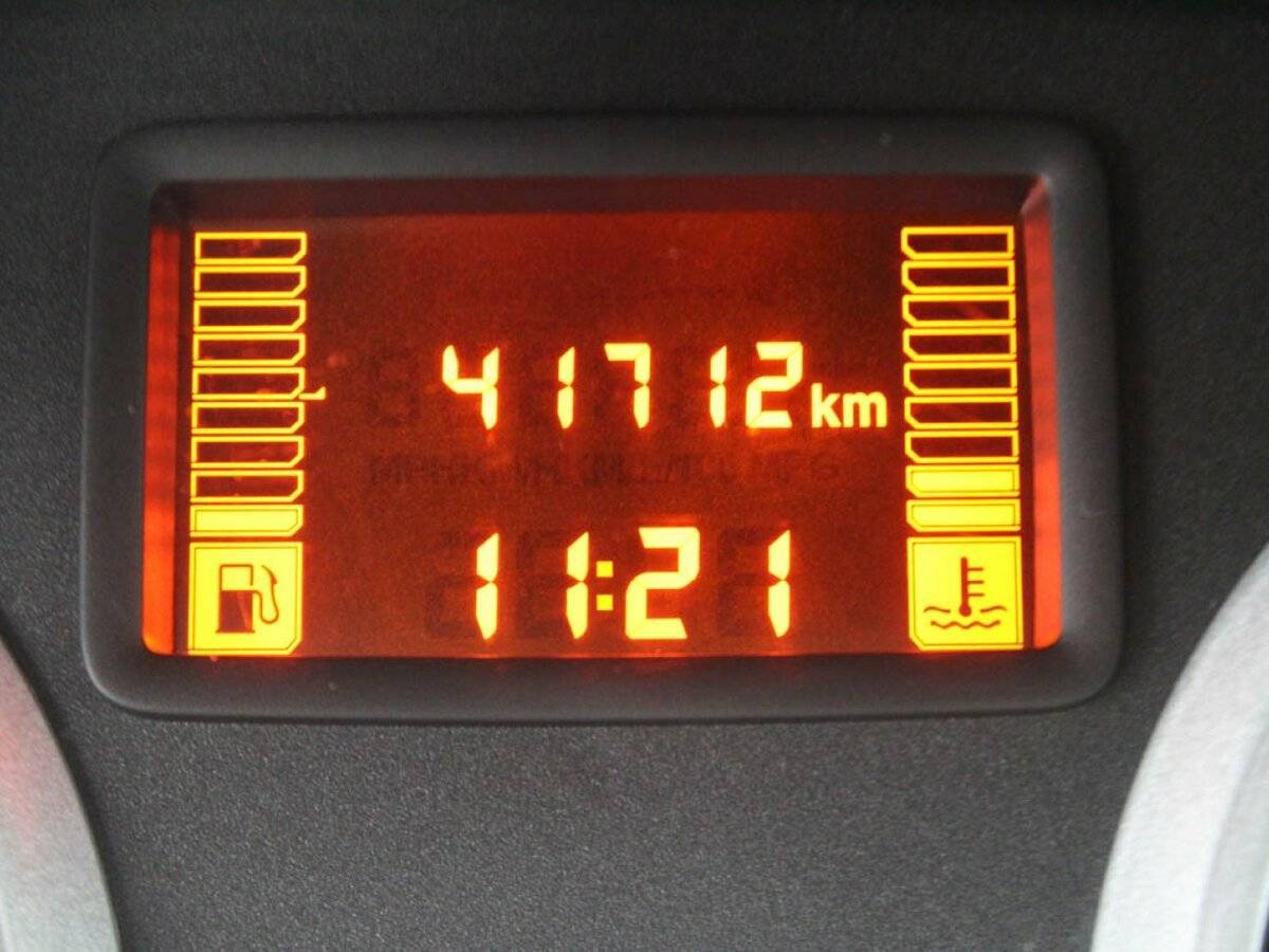 Renault Duster б/у, 2015, Механическая. Фото: #2