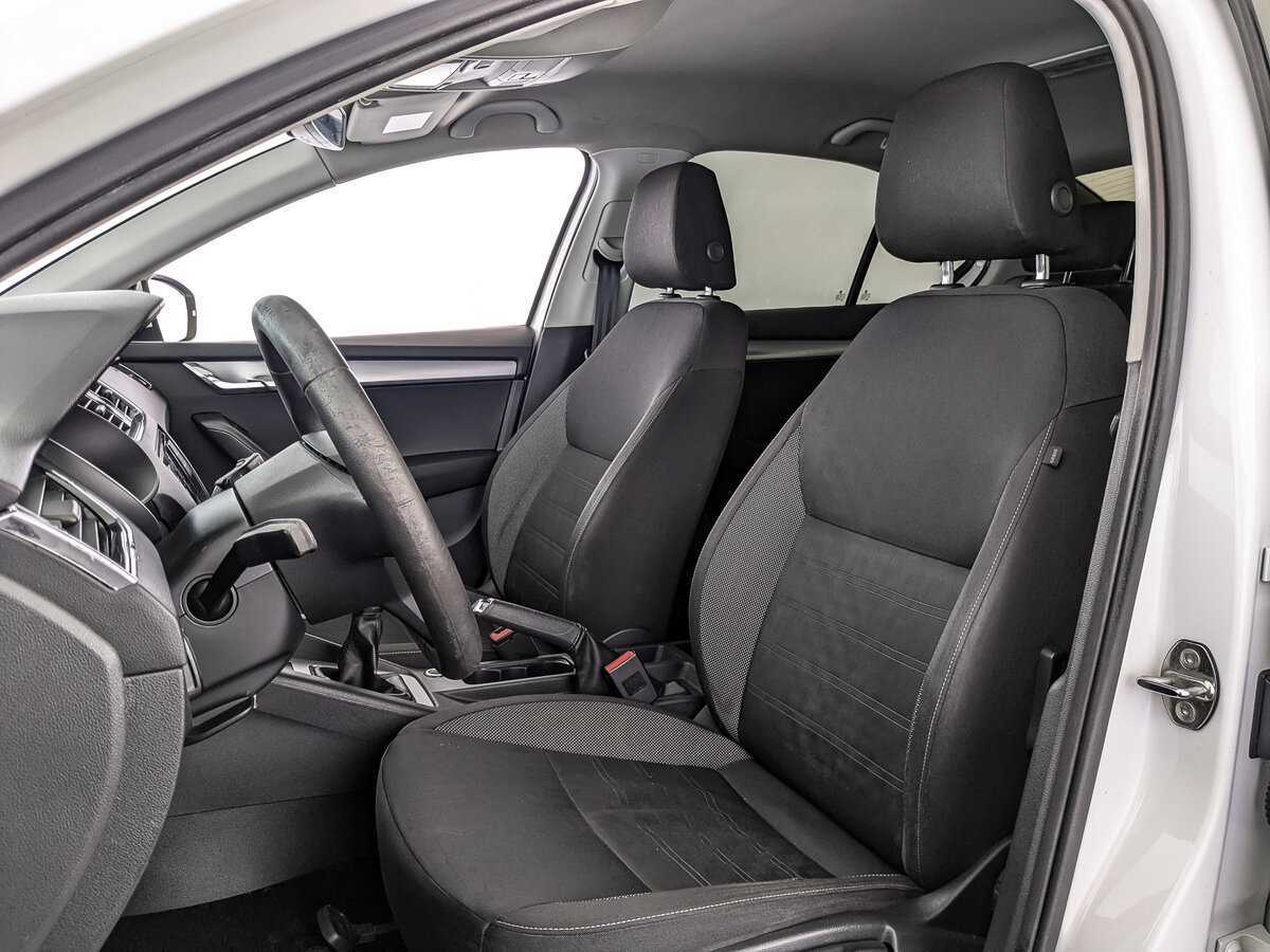 Skoda Octavia б/у, 2017, Механическая. Фото: #14