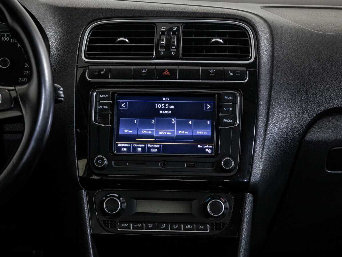 Volkswagen Polo б/у, 2017, Механическая. Фото: #13