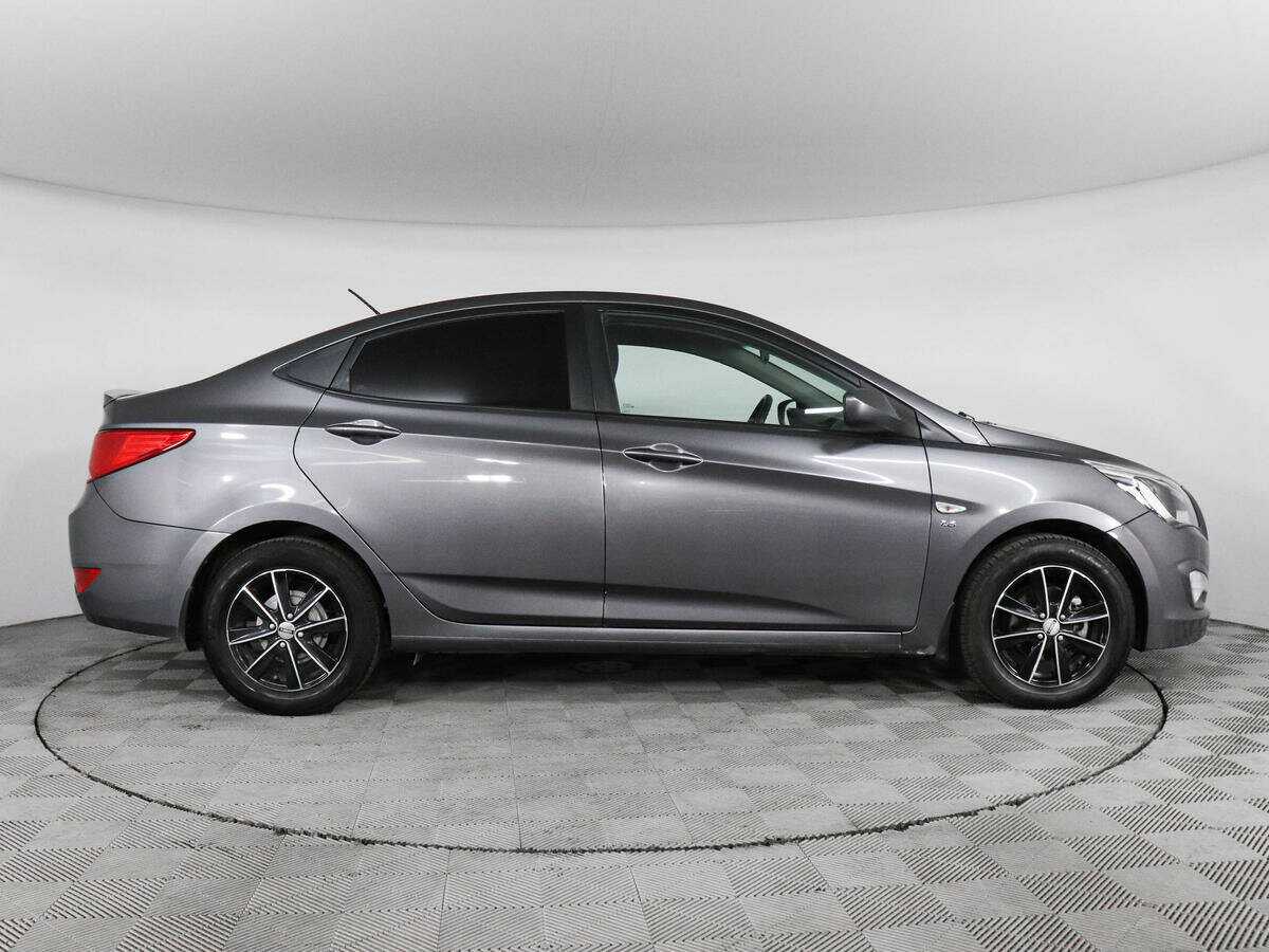 Hyundai Solaris б/у, 2016, Механическая. Фото: #3