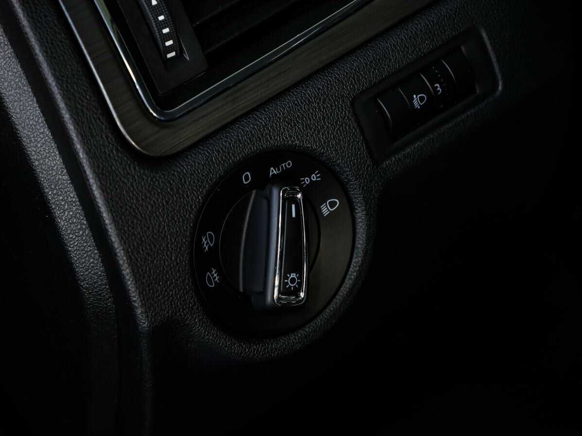 Skoda Rapid б/у, 2018, Роботизированная. Фото: #16