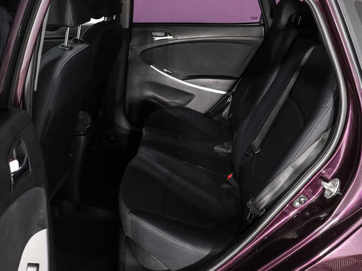 Hyundai Solaris б/у, 2013, Механическая. Фото: #9