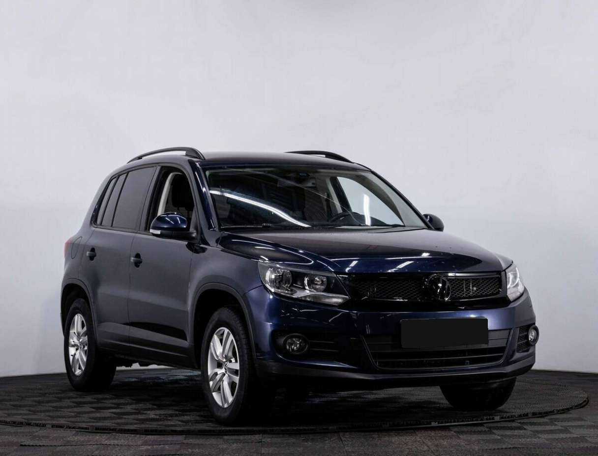 Volkswagen Tiguan б/у, 2014, Роботизированная. Фото: #2