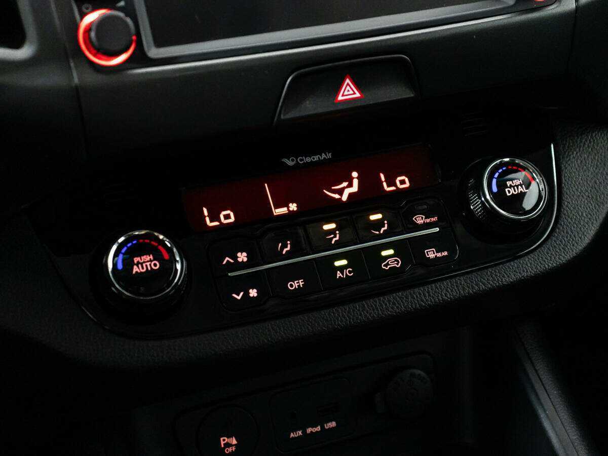 Kia Sportage б/у, 2013, Автоматическая. Фото: #15