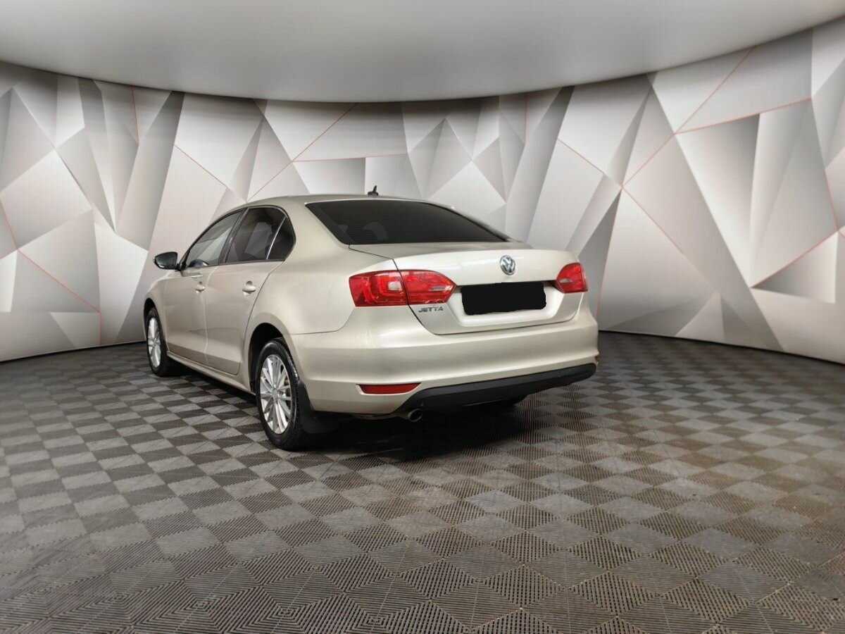 Volkswagen Jetta б/у, 2012, Механическая. Фото: #3