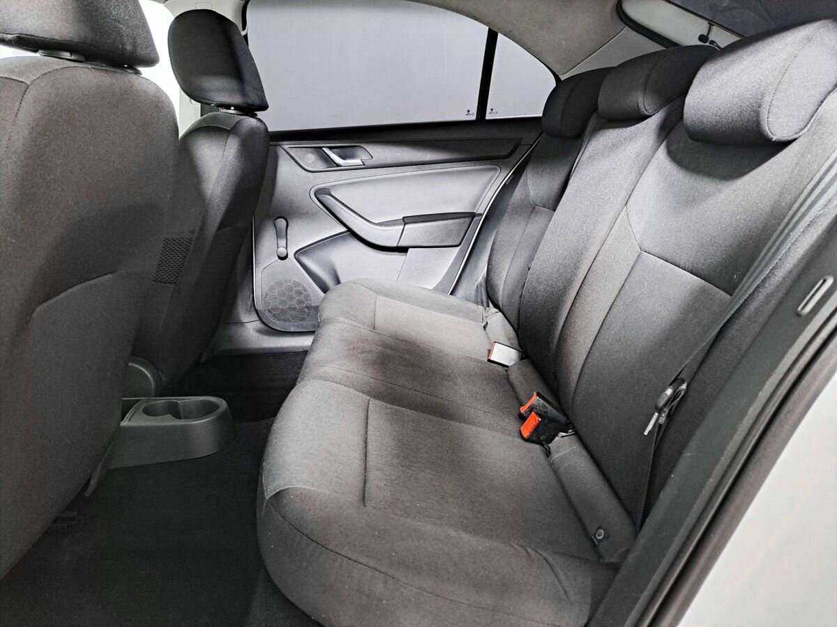 Skoda Rapid б/у, 2017, Автоматическая. Фото: #11