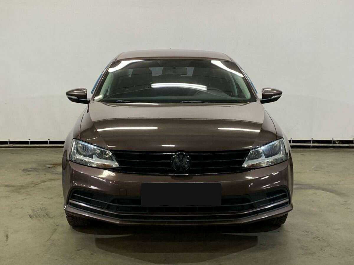 Volkswagen Jetta б/у, 2014, Механическая. Фото: #1