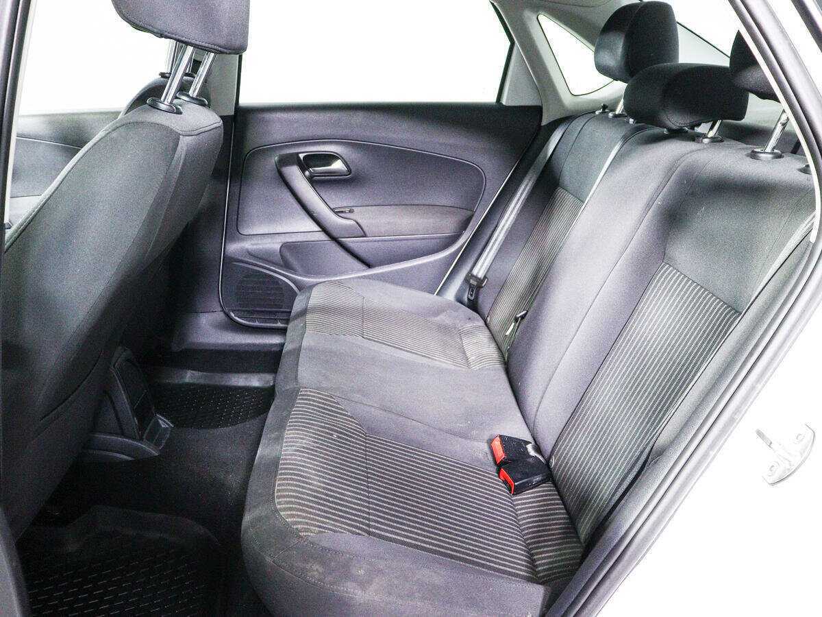 Volkswagen Polo б/у, 2014, Автоматическая. Фото: #9