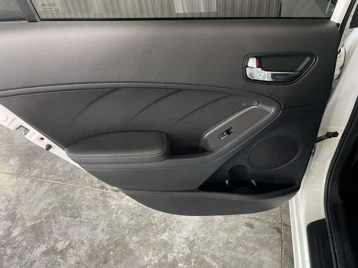 Kia Cerato б/у, 2017, Автоматическая. Фото: #17