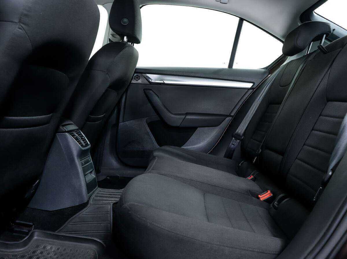 Skoda Octavia б/у, 2013, Роботизированная. Фото: #10