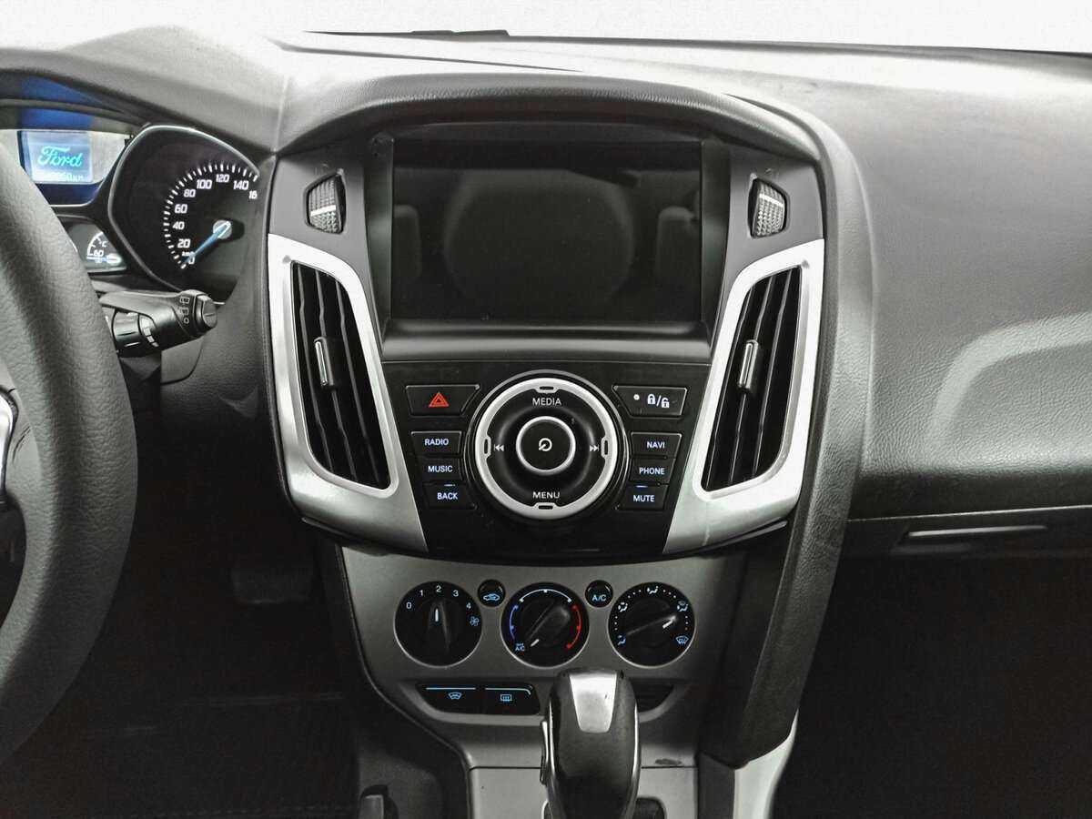 Ford Focus б/у, 2013, Роботизированная. Фото: #12