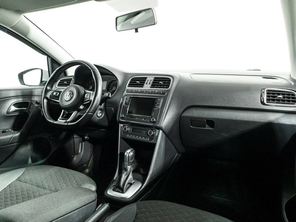 Volkswagen Polo б/у, 2018, Роботизированная. Фото: #8
