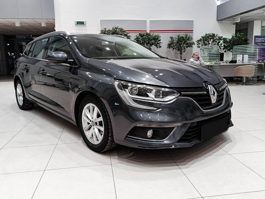 Renault Megane б/у, 2019, Механическая. Фото: #2