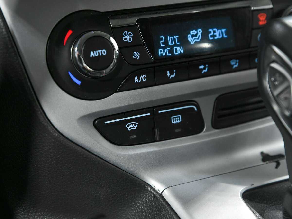 Ford Focus б/у, 2013, Роботизированная. Фото: #9