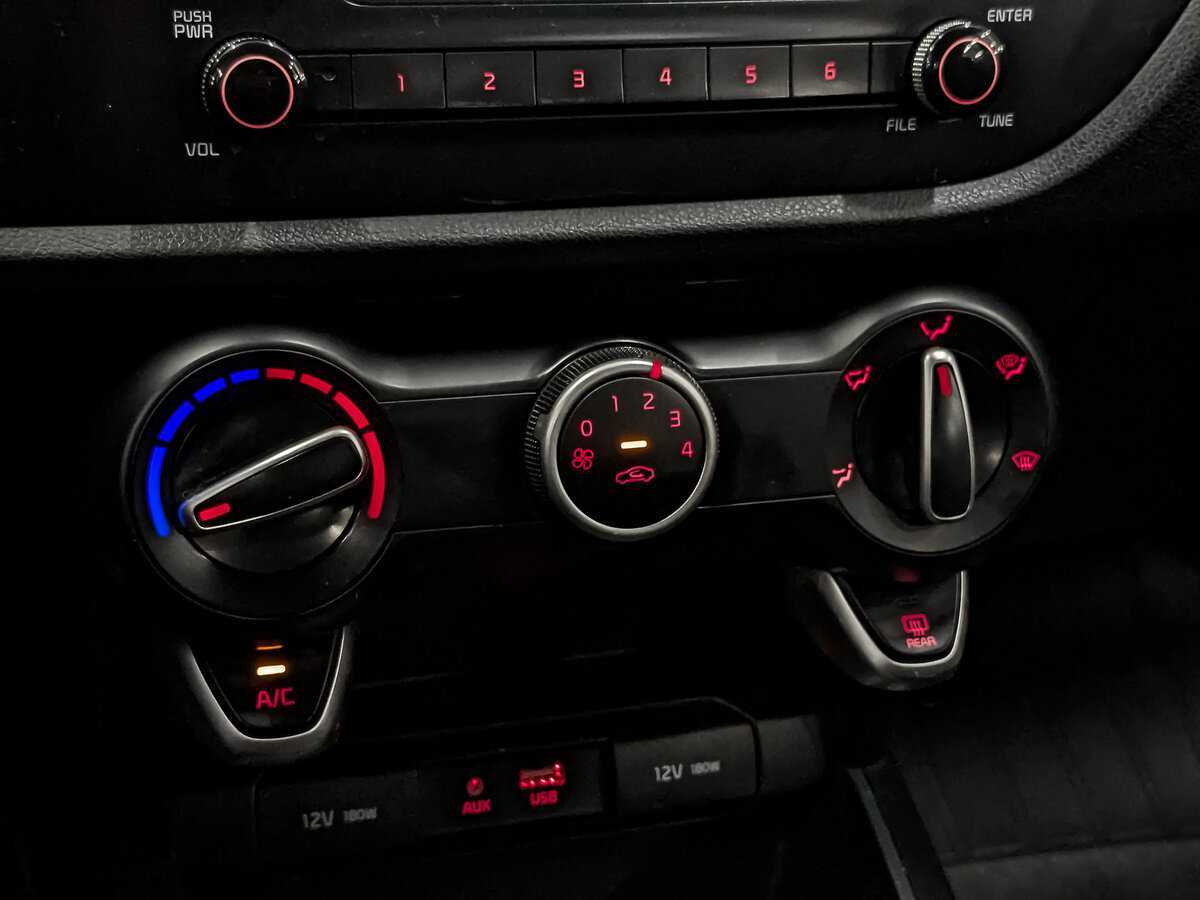 Kia Rio б/у, 2020, Автоматическая. Фото: #19