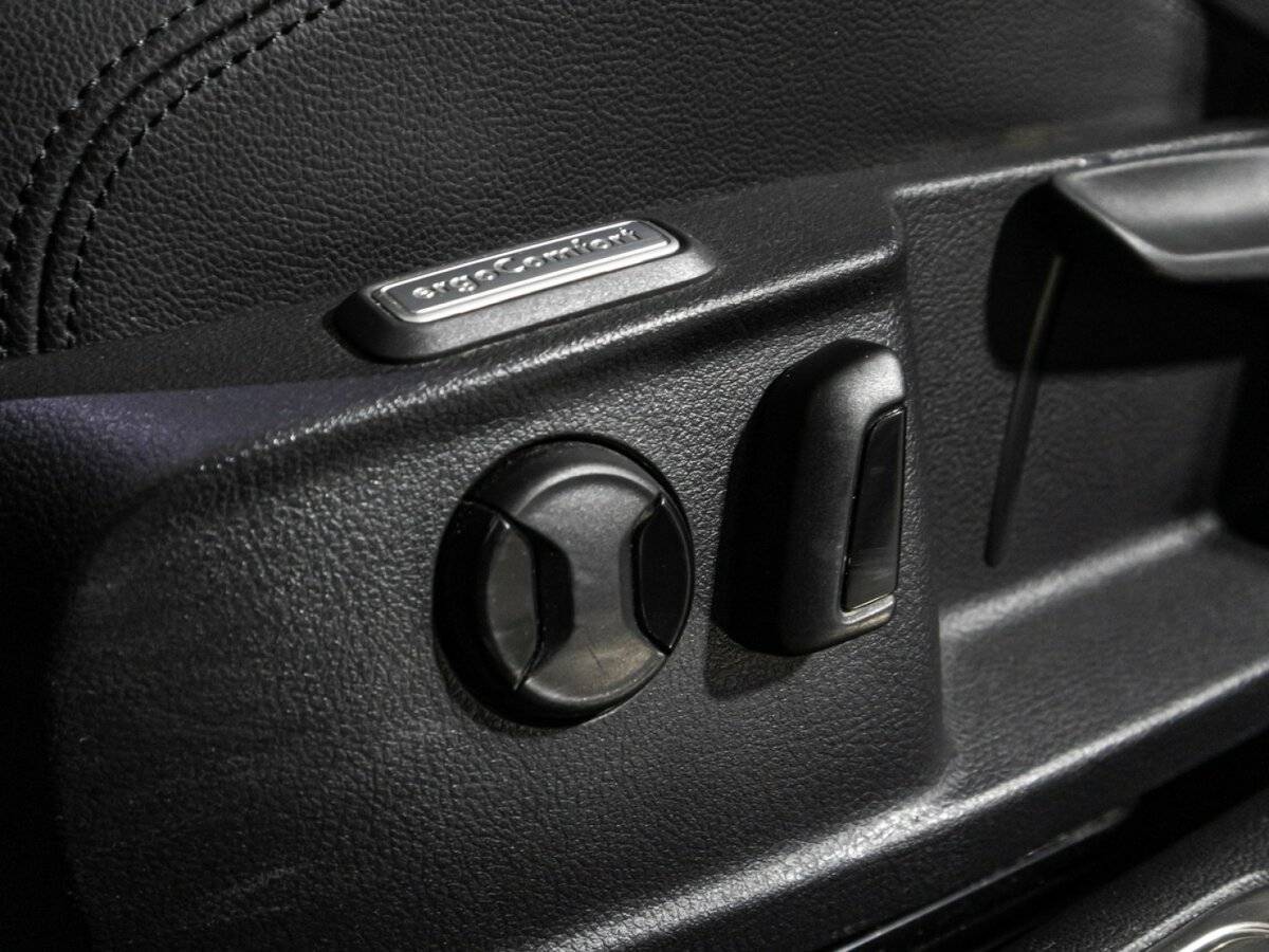 Volkswagen Passat б/у, 2017, Роботизированная. Фото: #16