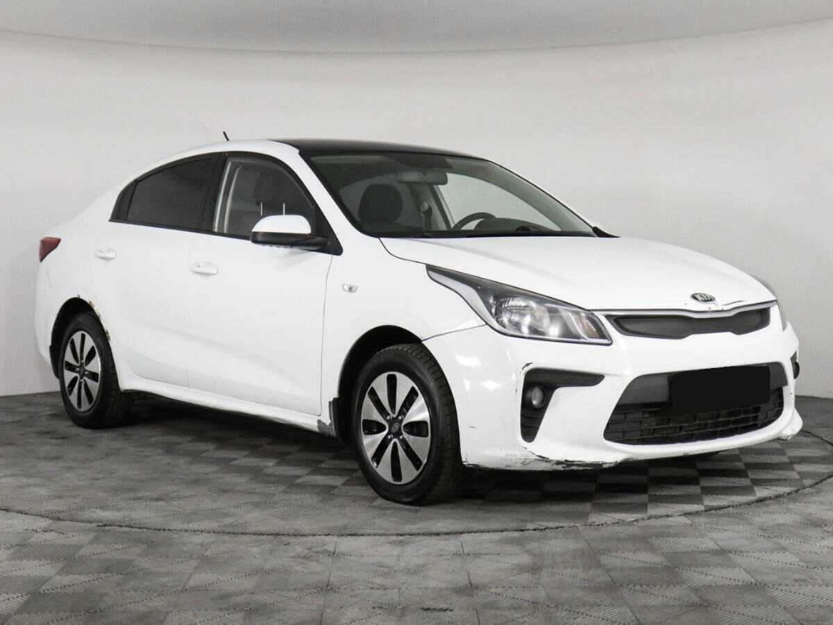 Kia Rio б/у, 2017, Автоматическая. Фото: #1