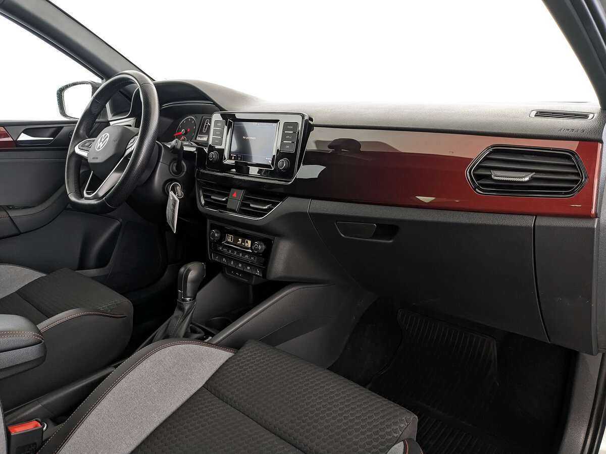 Volkswagen Polo б/у, 2021, Роботизированная. Фото: #8