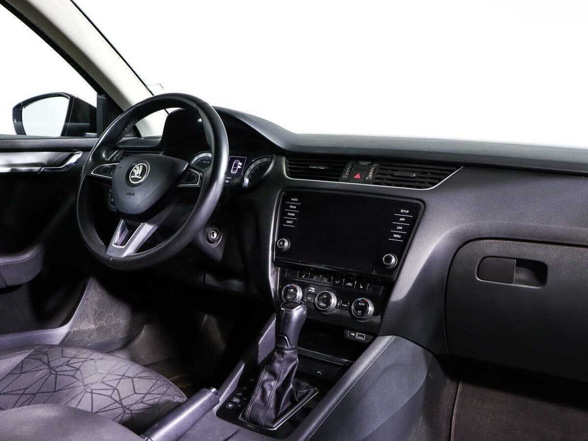 Skoda Octavia б/у, 2019, Автоматическая. Фото: #8