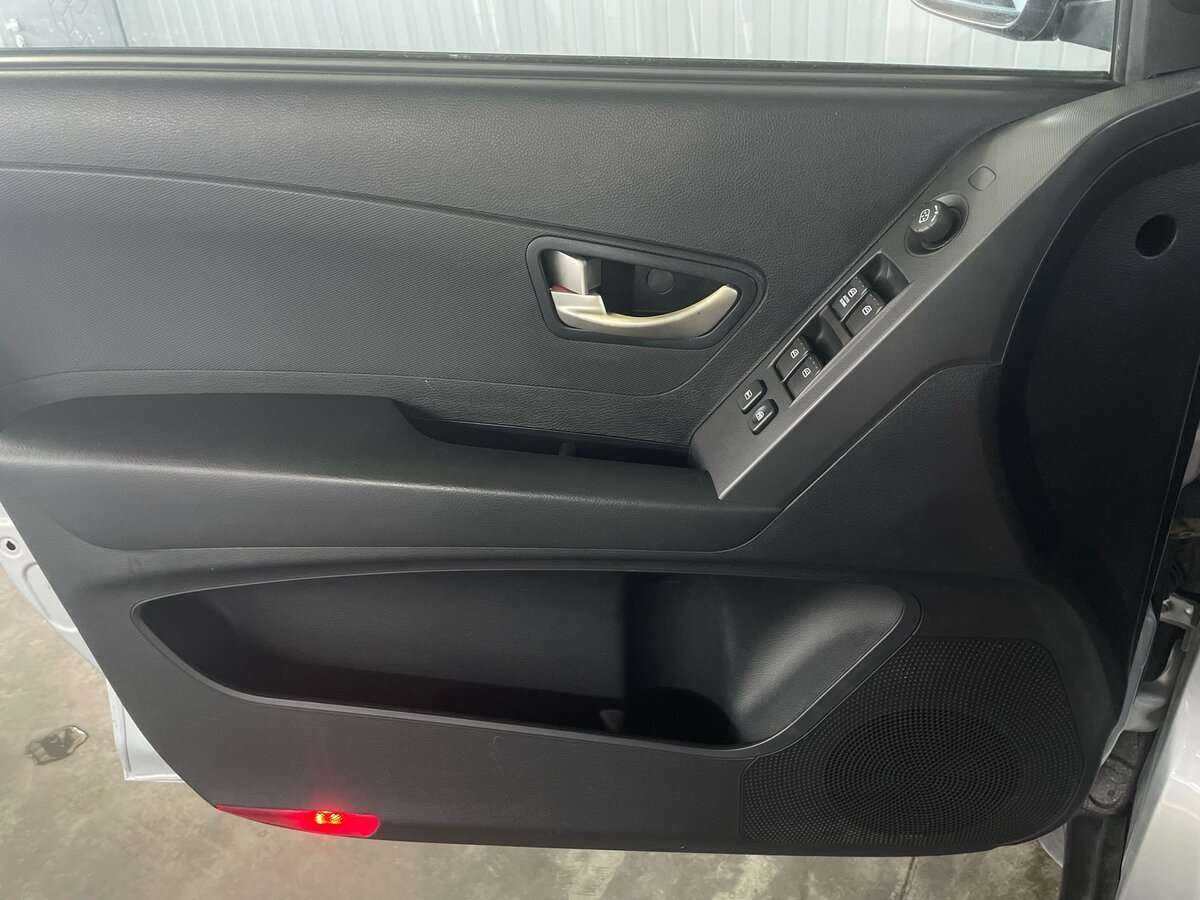 SsangYong Actyon б/у, 2013, Механическая. Фото: #16