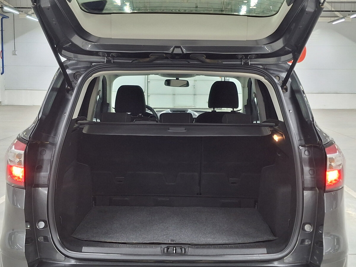 Ford Kuga б/у, 2016, Автоматическая. Фото: #9
