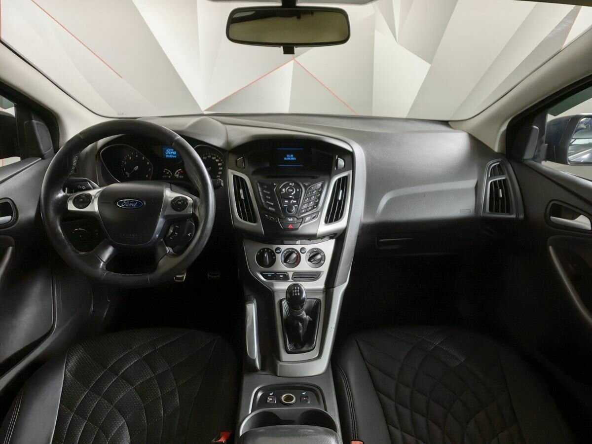 Ford Focus б/у, 2012, Механическая. Фото: #8