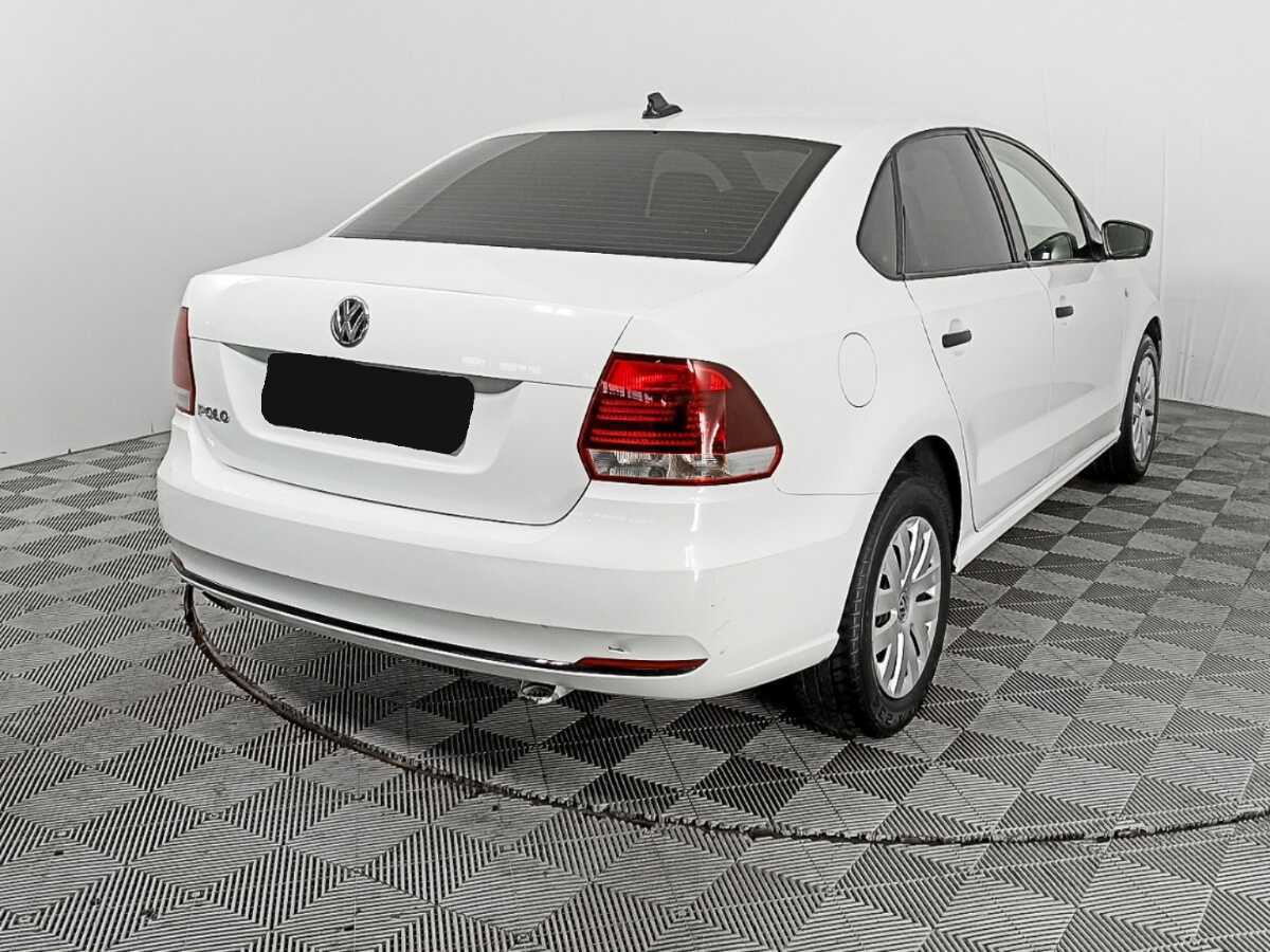 Volkswagen Polo б/у, 2019, Механическая. Фото: #4