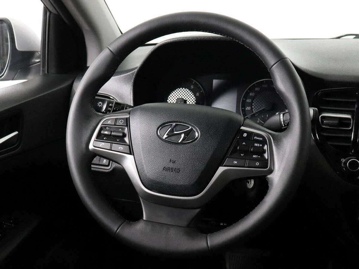 Hyundai Solaris б/у, 2021, Автоматическая. Фото: #12