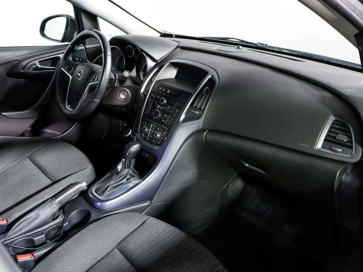 Opel Astra б/у, 2014, Автоматическая. Фото: #6