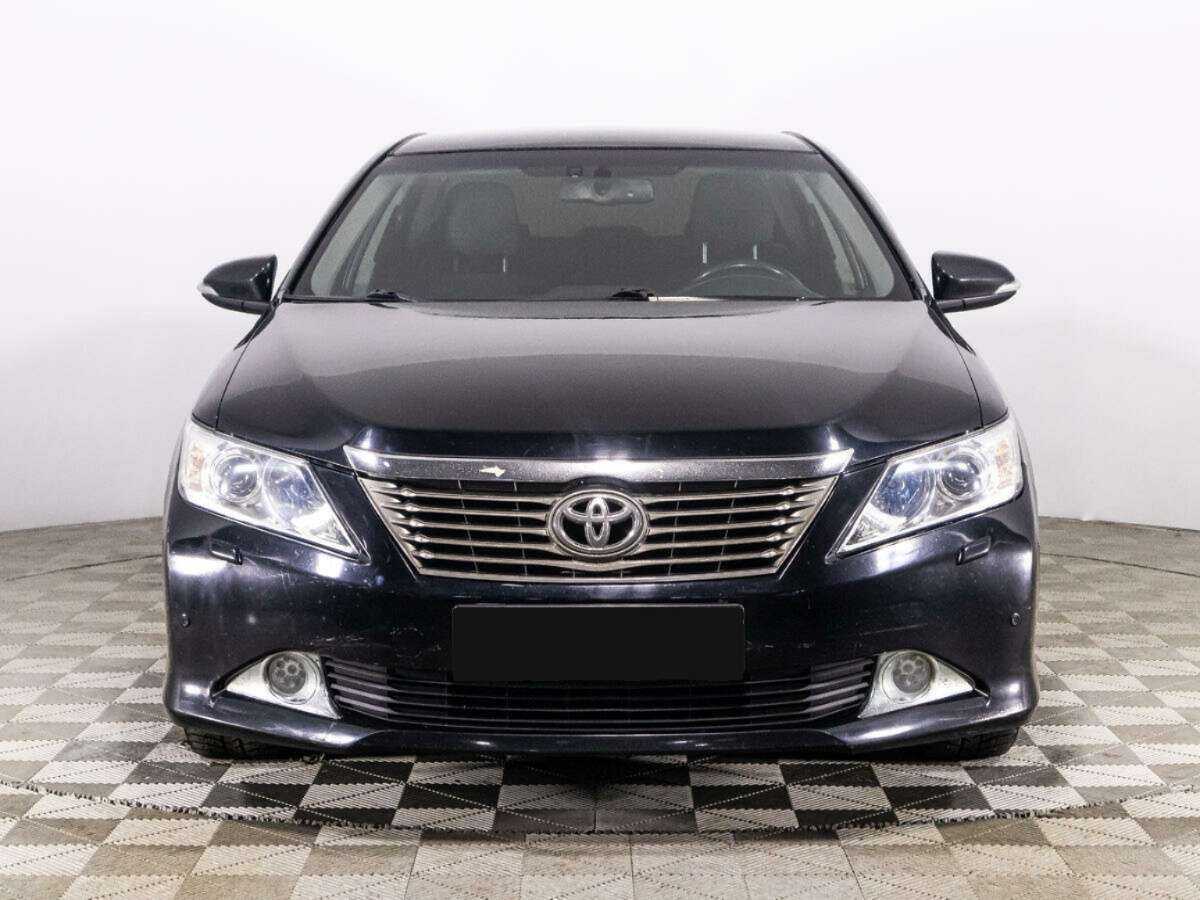 Toyota Camry б/у, 2012, Автоматическая. Фото: #1