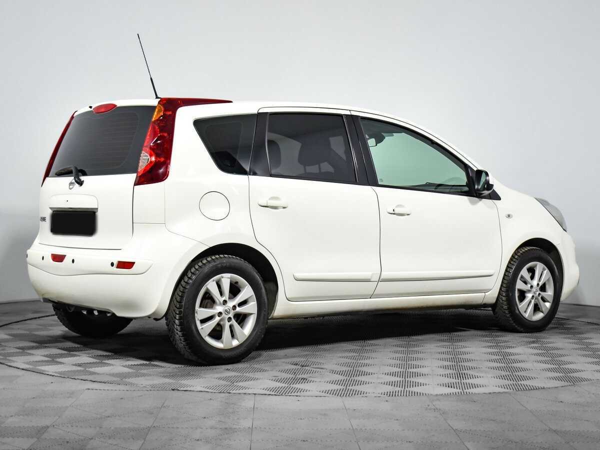 Nissan Note б/у, 2013, Механическая. Фото: #4