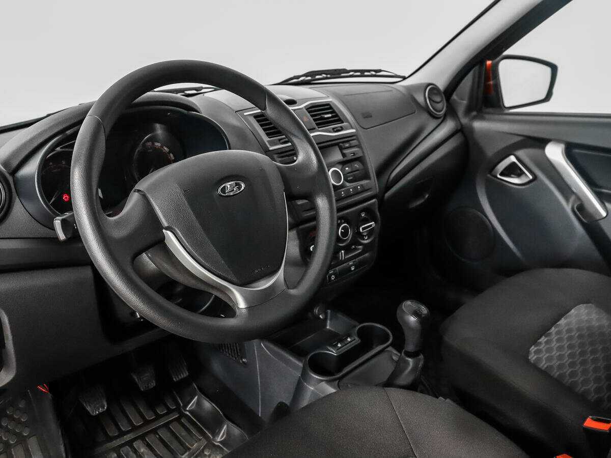 Lada (ВАЗ) Granta б/у, 2021, Механическая. Фото: #8