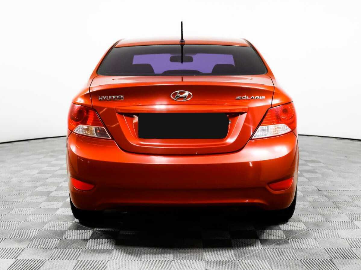 Hyundai Solaris б/у, 2012, Механическая. Фото: #5