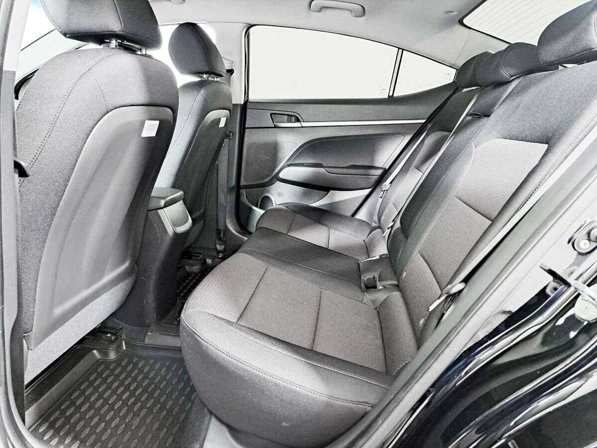 Hyundai Elantra б/у, 2019, Автоматическая. Фото: #8