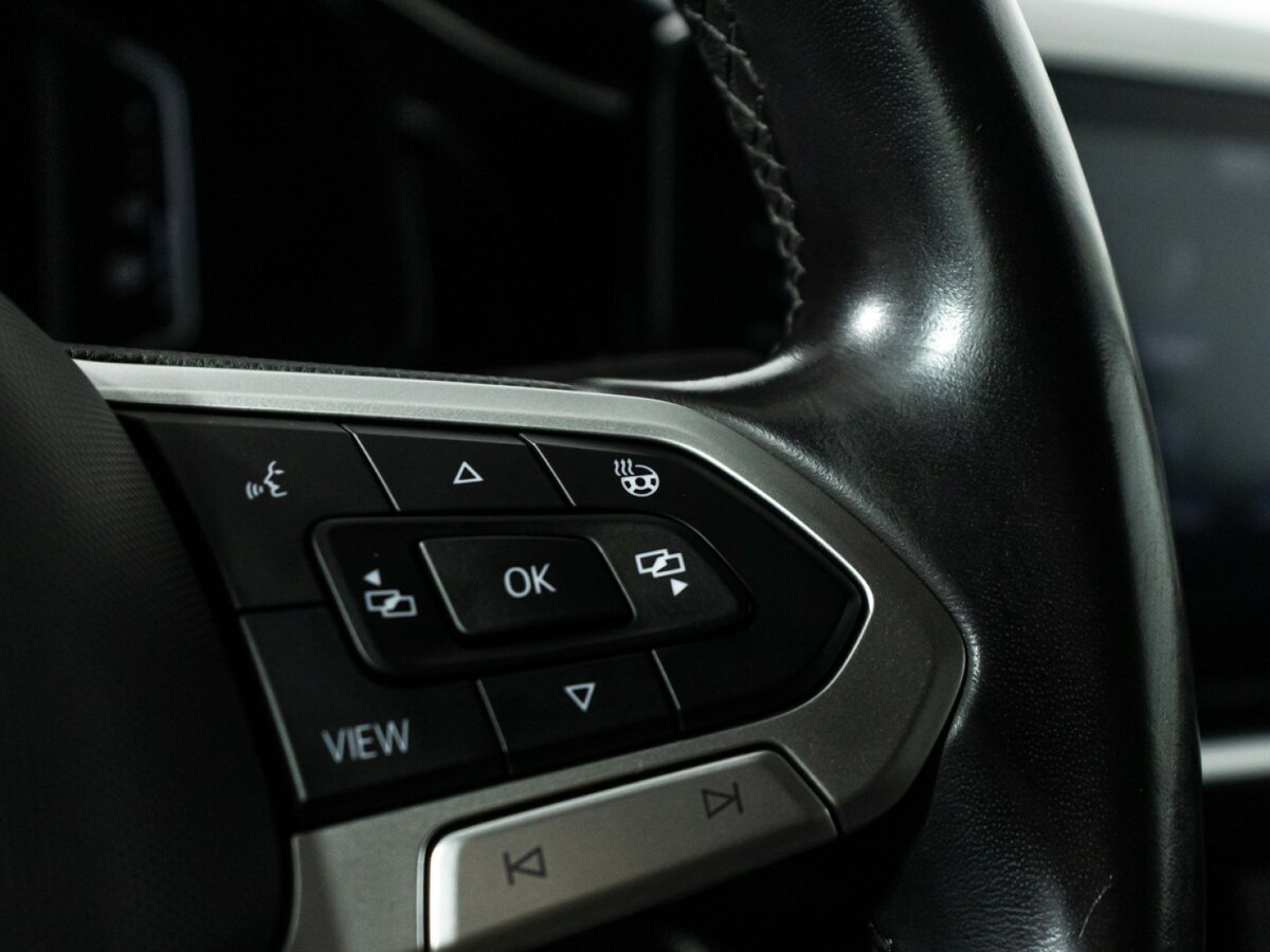 Volkswagen Polo б/у, 2020, Роботизированная. Фото: #17