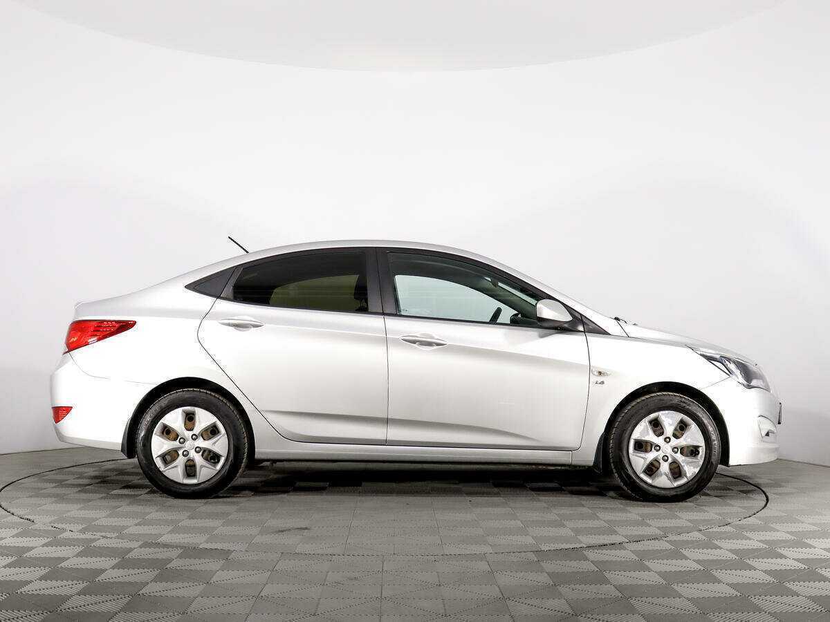 Hyundai Solaris б/у, 2016, Механическая. Фото: #3