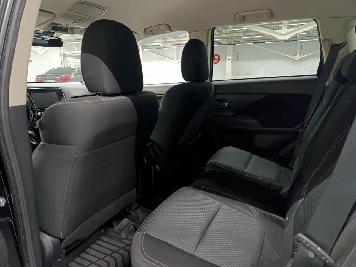 Mitsubishi Outlander б/у, 2021, Вариатор. Фото: #11