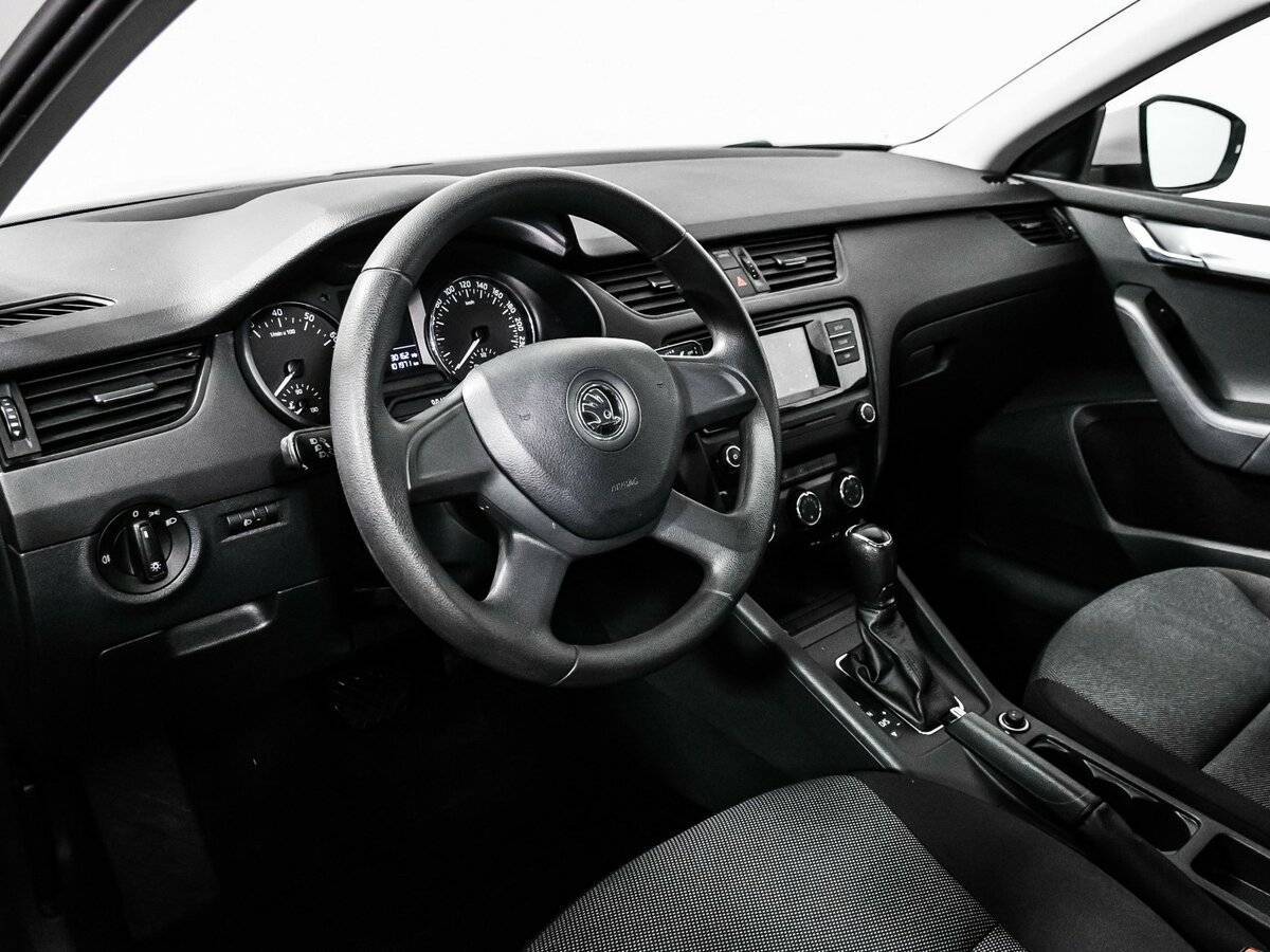 Skoda Octavia б/у, 2015, Автоматическая. Фото: #11