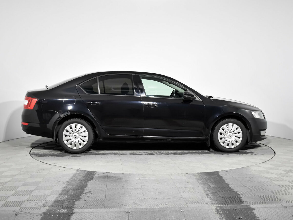 Skoda Octavia б/у, 2014, Механическая. Фото: #3